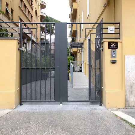 Astoria Golden Gate מלון 2*