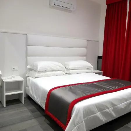 Hotel Astoria Golden Gate 2*
